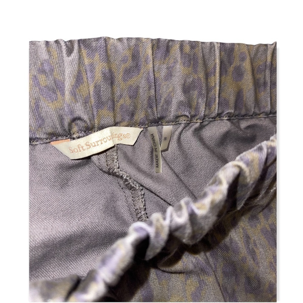 Soft Surroundings Midnight Blue Patterned Leggings - image 3